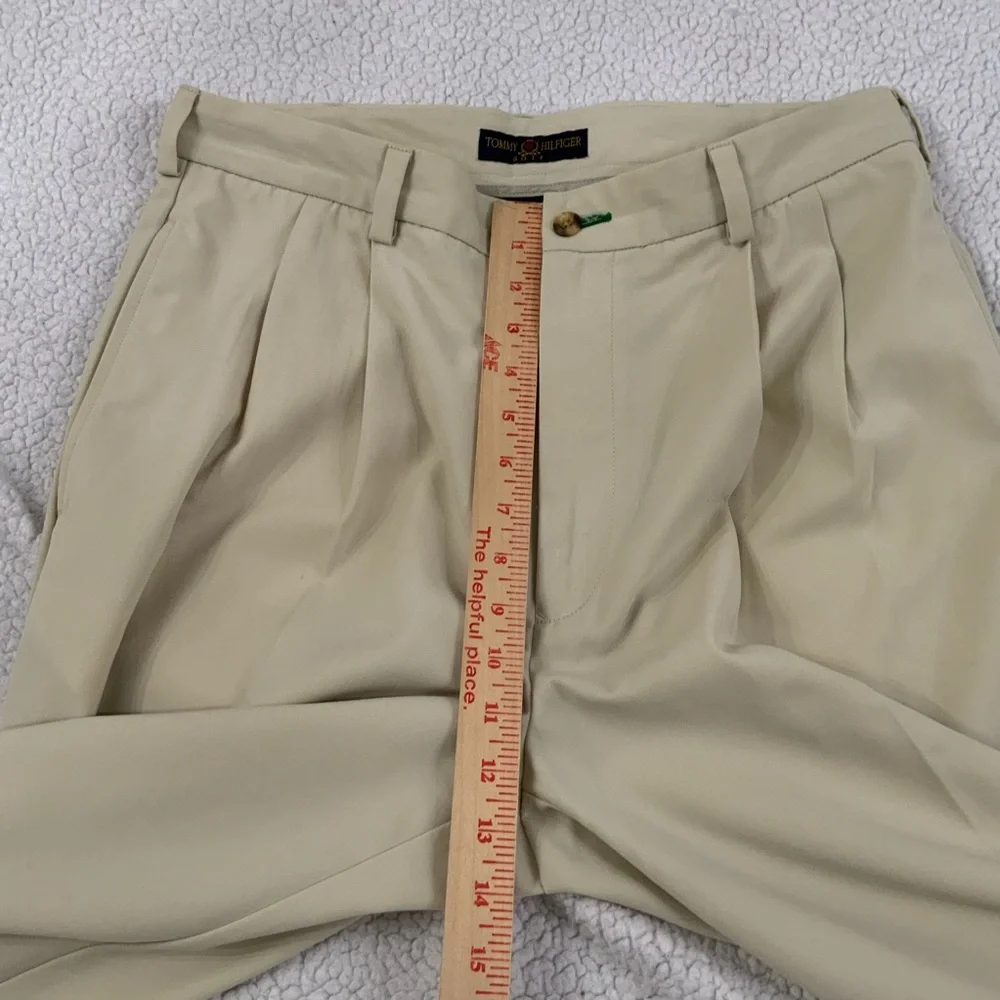 Tommy Hilfiger Golf Pants Men’s 34x30 Khaki Tan Pockets Pleated Straight Leg